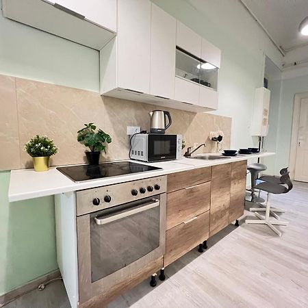 Baross Apartment With Convenience And Style Boedapest Buitenkant foto