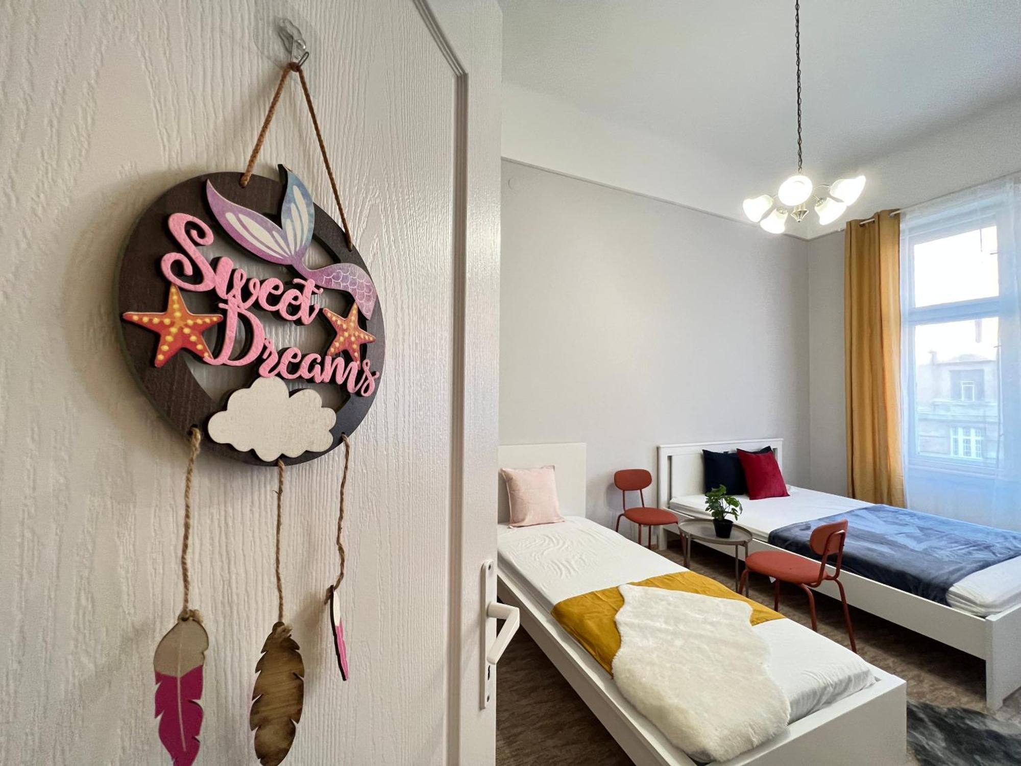 Baross Apartment With Convenience And Style Boedapest Buitenkant foto