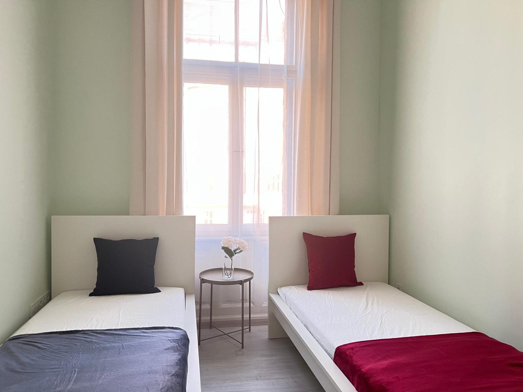 Baross Apartment With Convenience And Style Boedapest Buitenkant foto