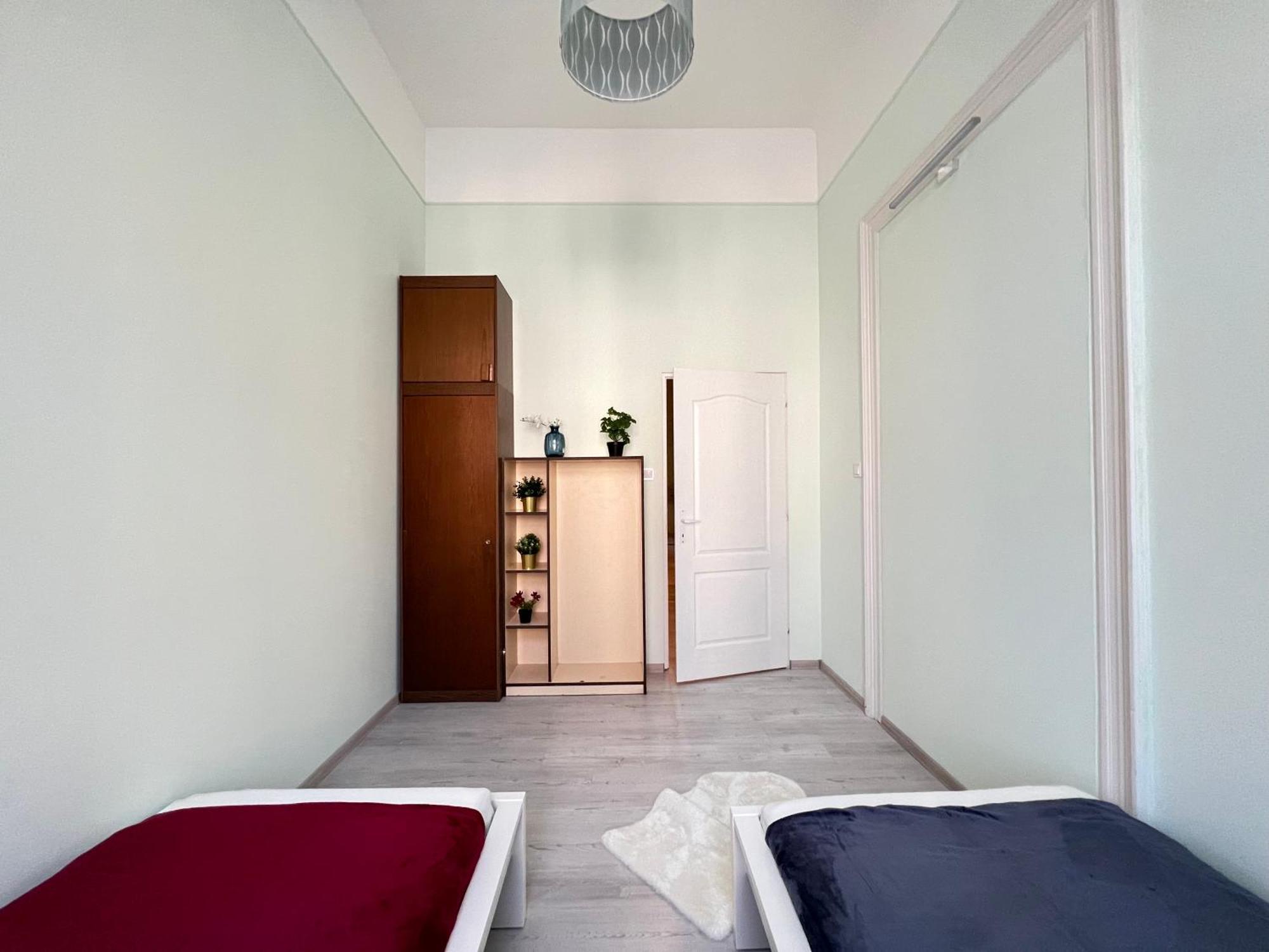 Baross Apartment With Convenience And Style Boedapest Buitenkant foto