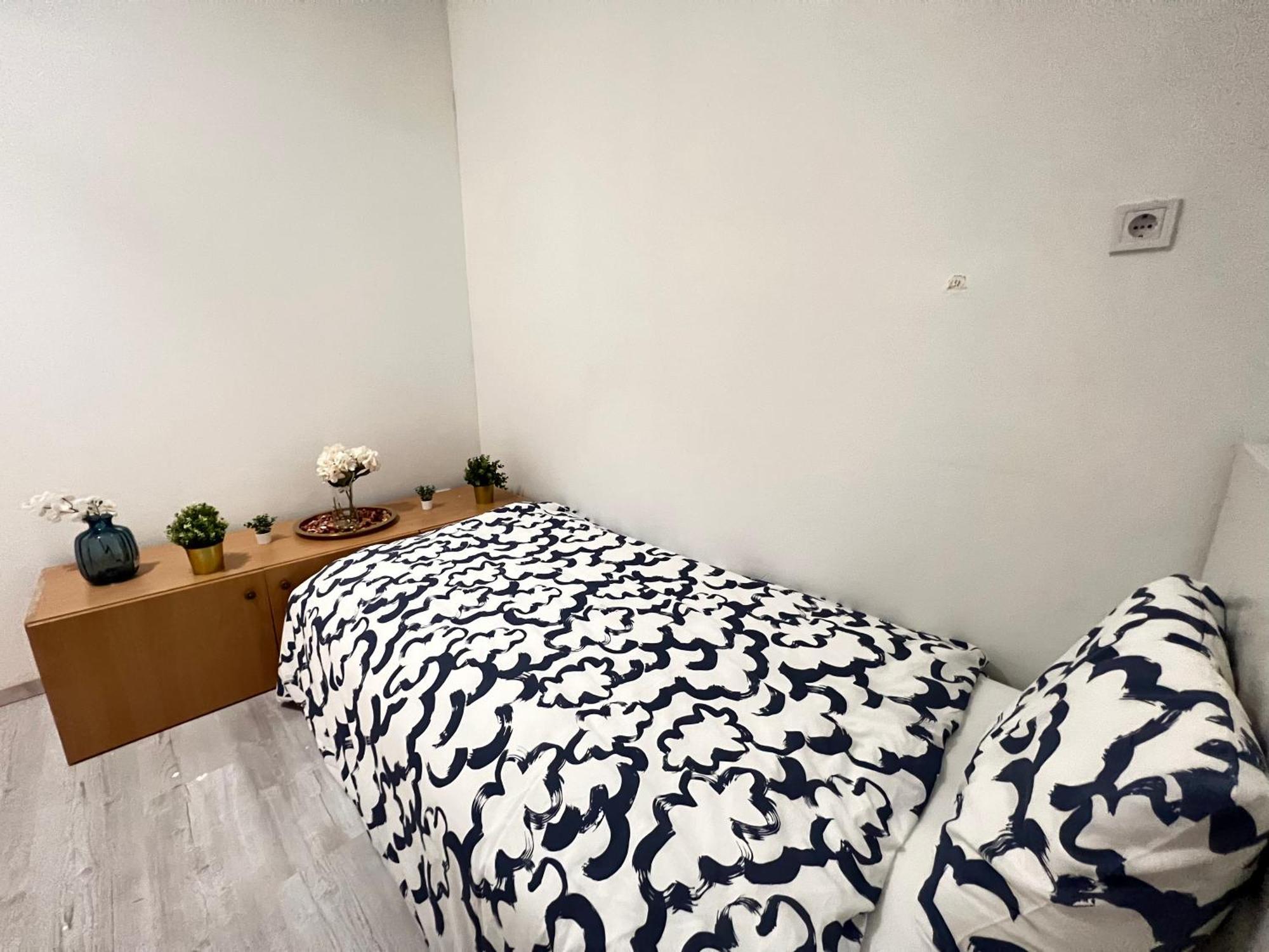 Baross Apartment With Convenience And Style Boedapest Buitenkant foto