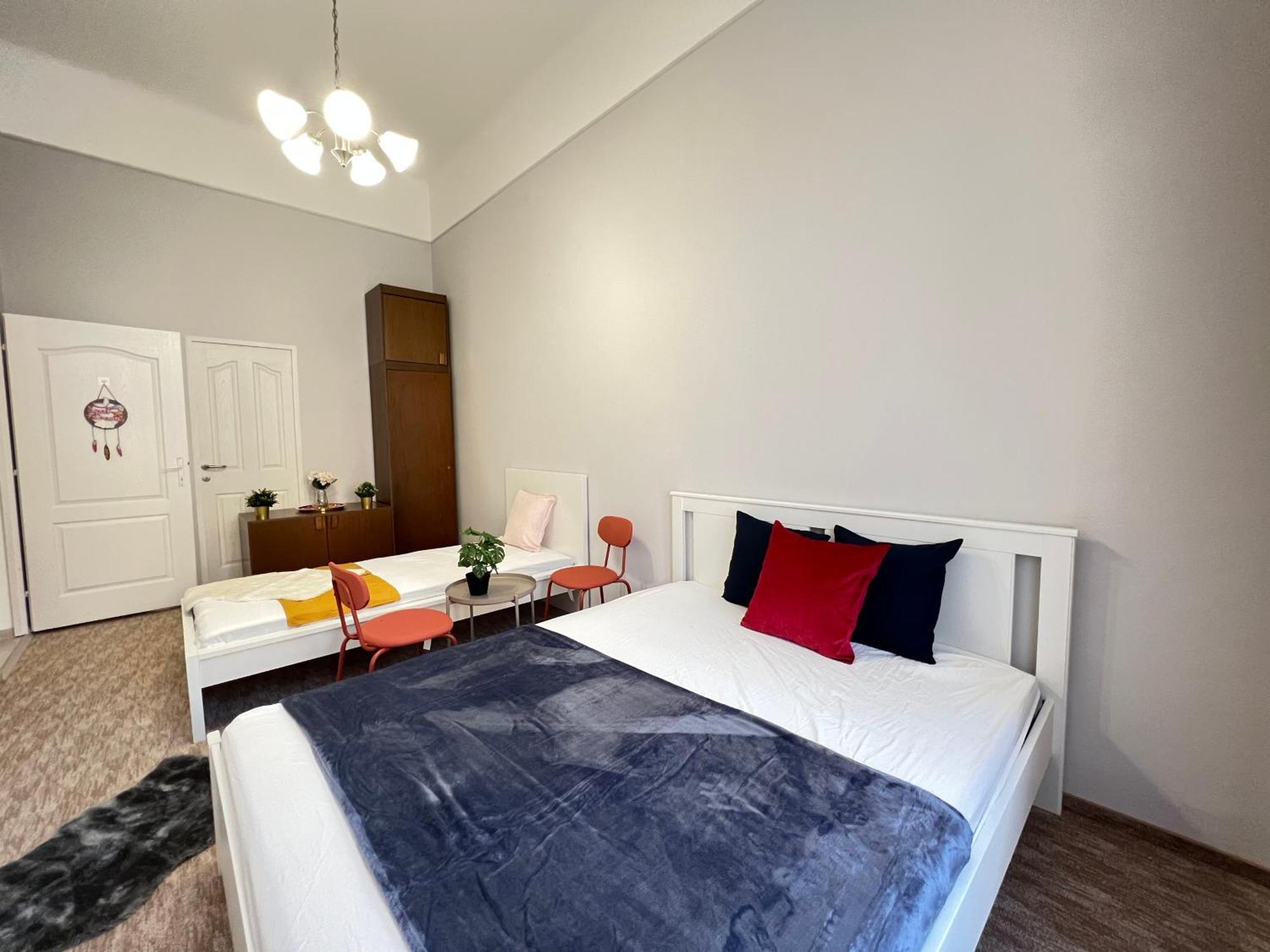 Baross Apartment With Convenience And Style Boedapest Buitenkant foto